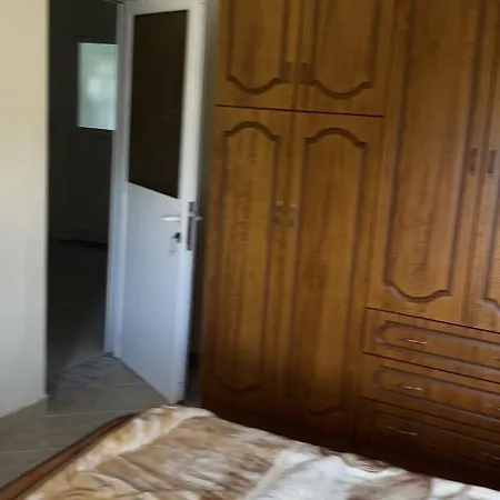 Apartament Rruga Nikolla Xhuveli